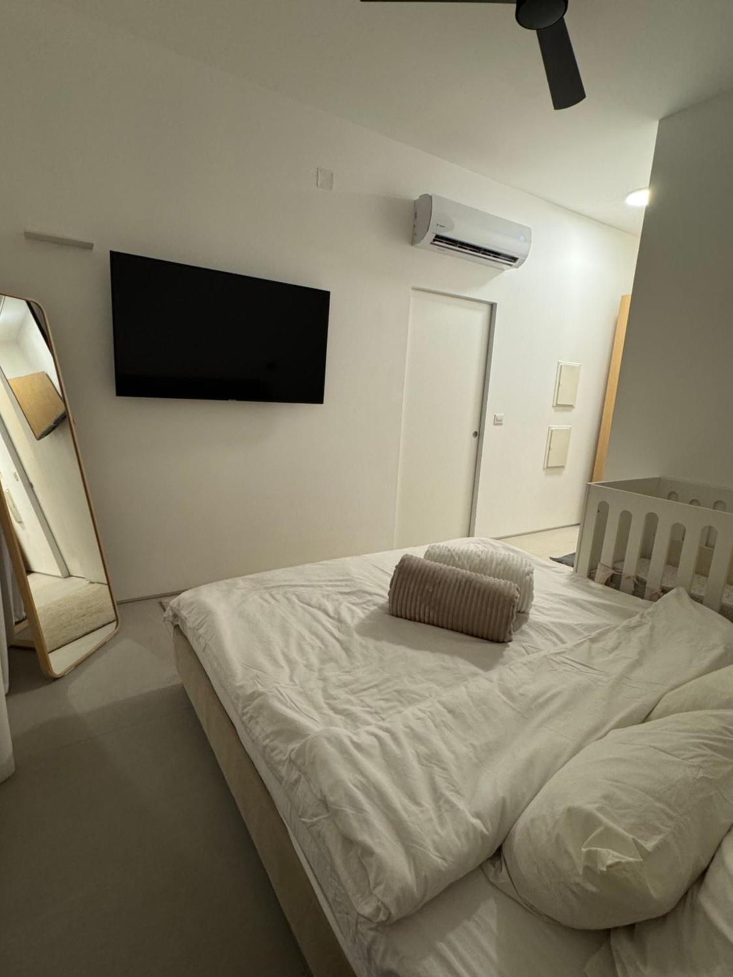 סוויטה פרטית ברמת צבי Hotel Kültér fotó